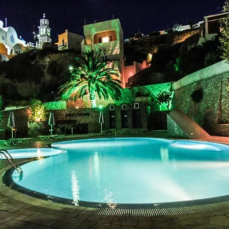 ホテル Anatoli & サントリーニ