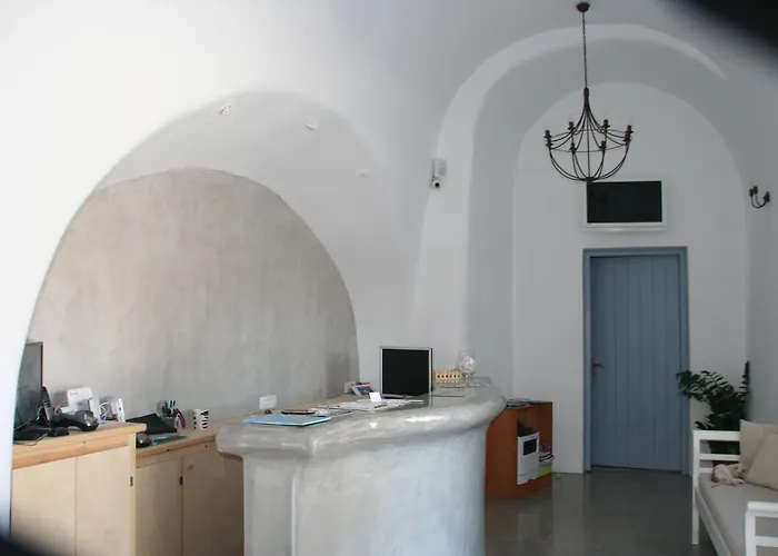 Anatoli & 3* Φηρά