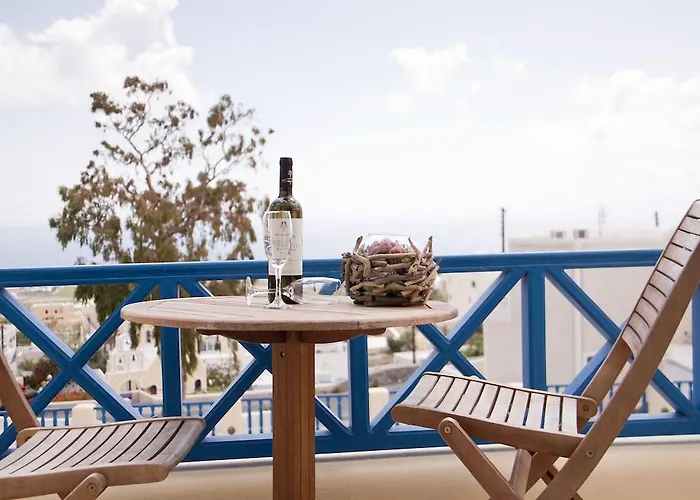 Anatoli & Ξενοδοχείο Φηρά