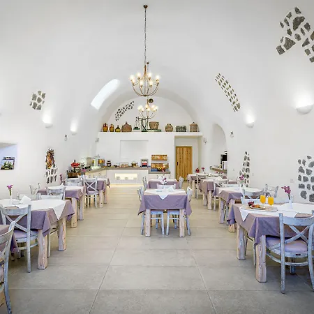 Anatoli & Hotel 3*