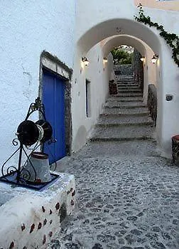 Anatoli & Hotel 3*