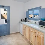 Anatoli & Hotel Fira (Santorini)